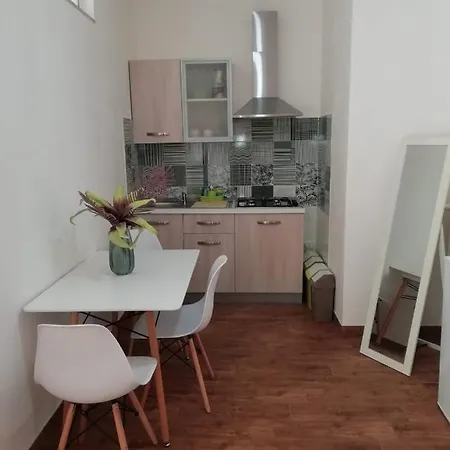 Appartement 44 *